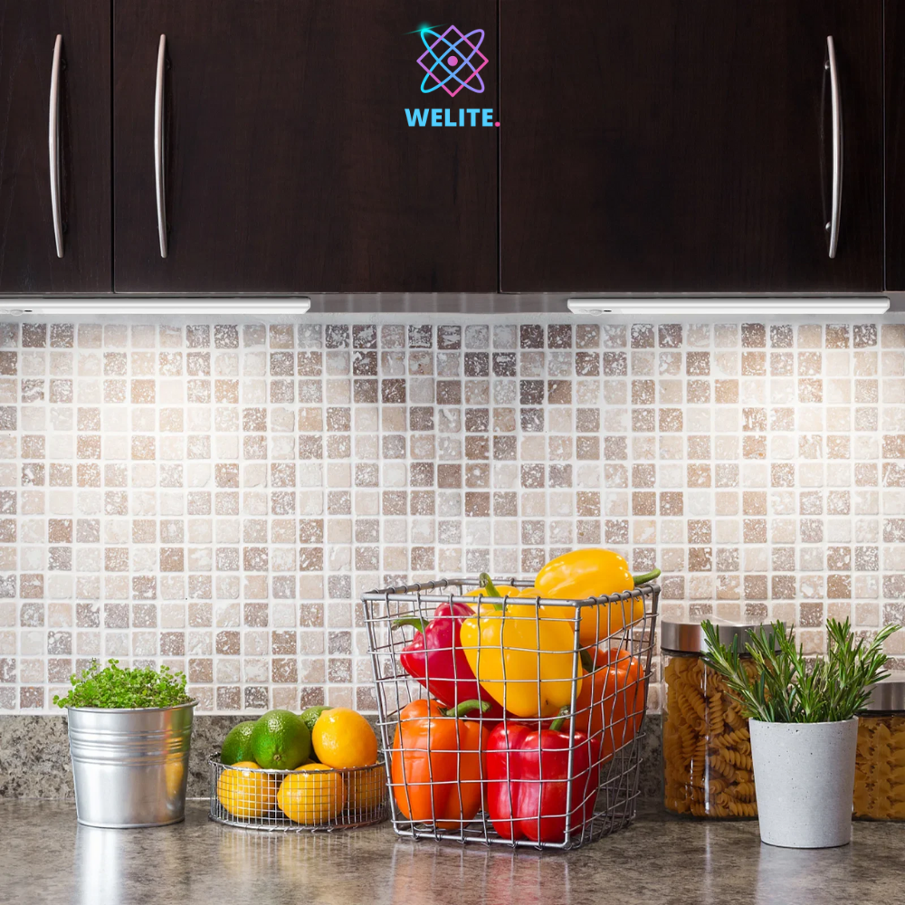 Aura - Smart LED-lampa med rörelsesensor